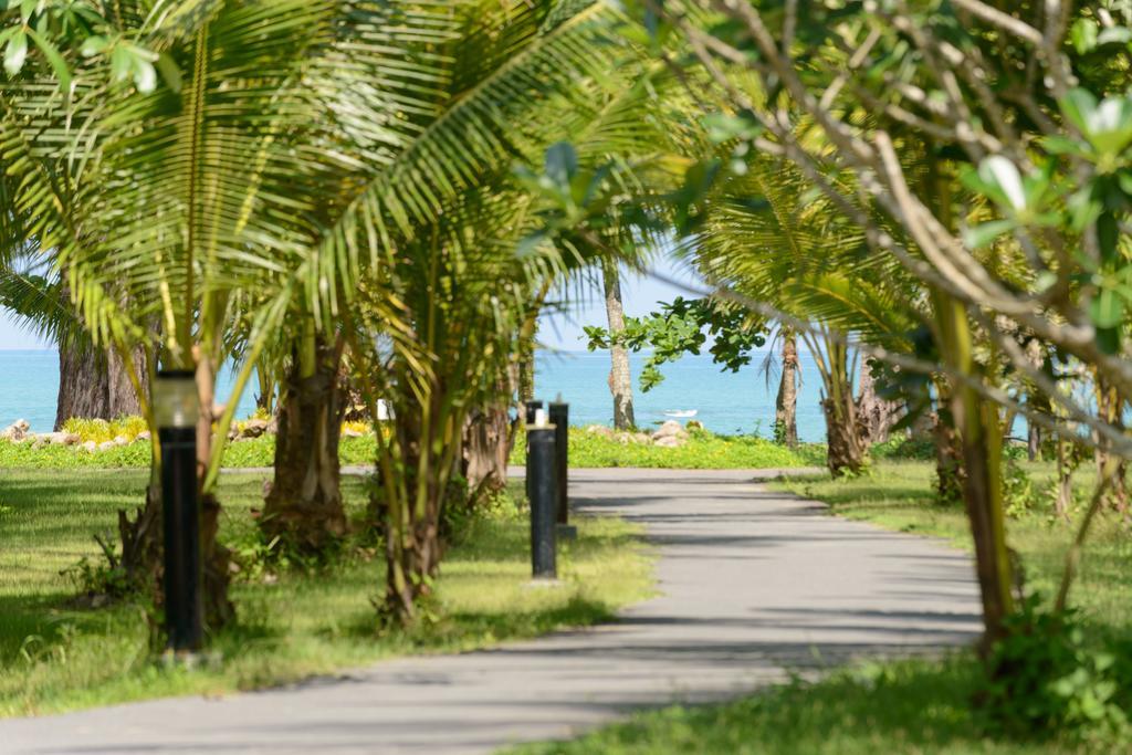 Khaolak Bhandari Resort & Spa Καο Λακ Εξωτερικό φωτογραφία